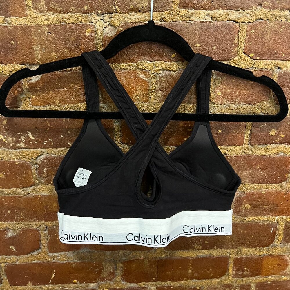 Calvin Klein Padded Sport Bra- M - Picture 2 of 3